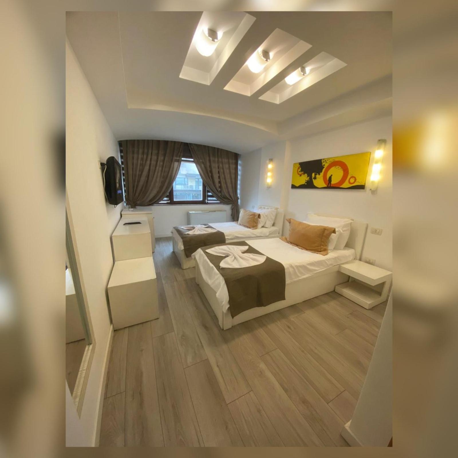 Theranda Hotel Prizren Exterior photo