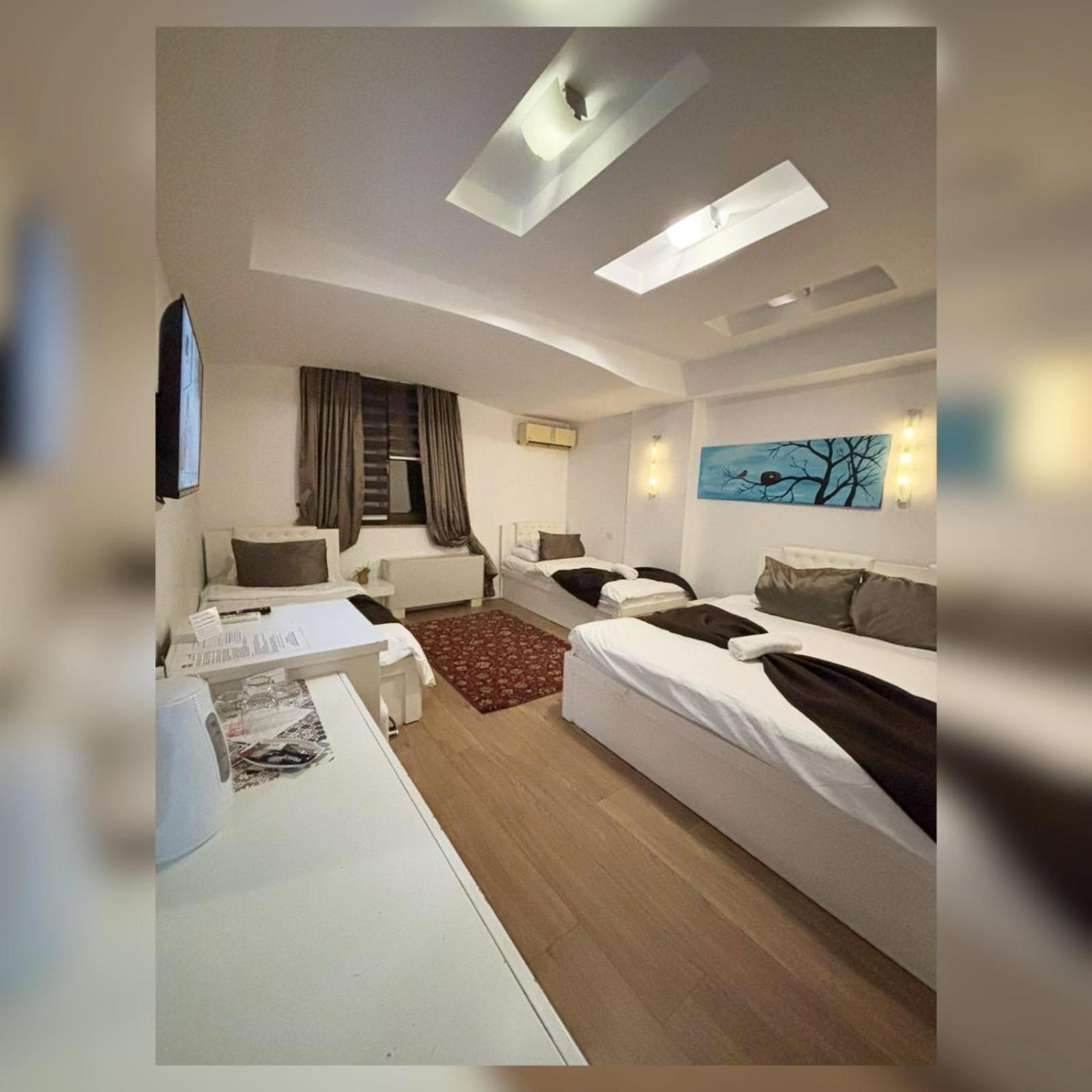 Theranda Hotel Prizren Exterior photo
