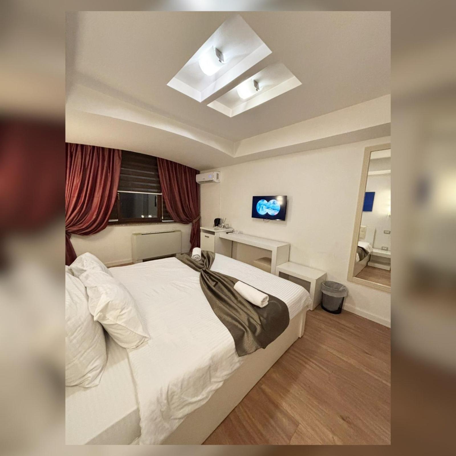 Theranda Hotel Prizren Exterior photo